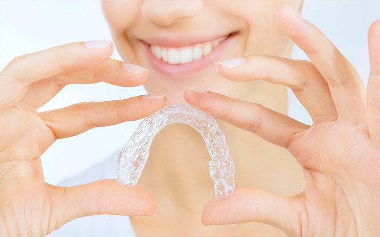 Tipos de ortodoncia Invisalign